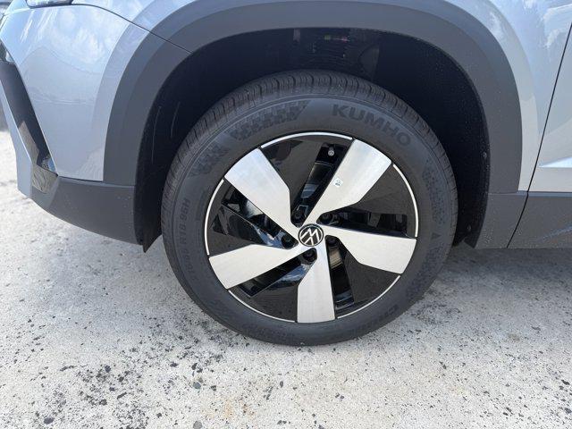 new 2025 Volkswagen Taos car, priced at $28,130