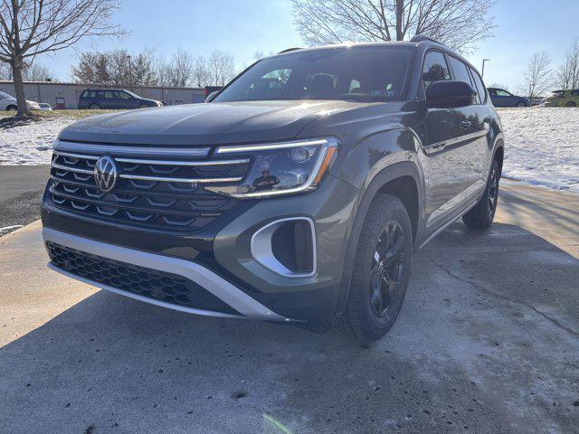 new 2025 Volkswagen Atlas car, priced at $50,051