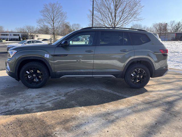 new 2025 Volkswagen Atlas car, priced at $50,051