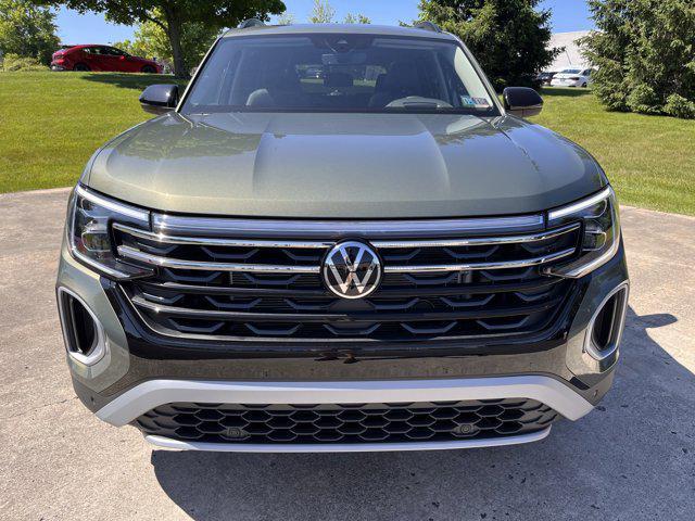 new 2024 Volkswagen Atlas car, priced at $48,273