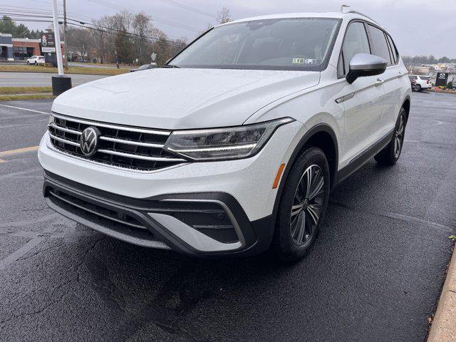 new 2024 Volkswagen Tiguan car, priced at $32,208