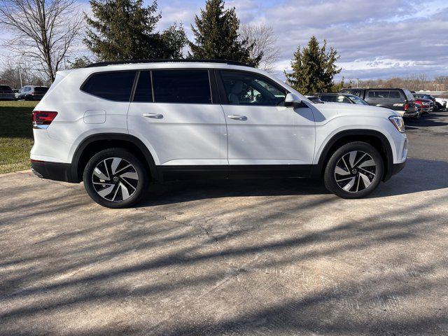 new 2024 Volkswagen Atlas car, priced at $40,307