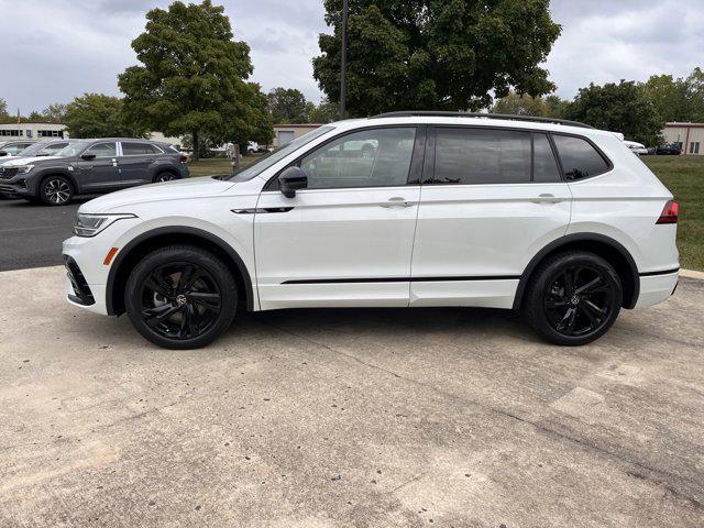 new 2024 Volkswagen Tiguan car, priced at $35,178