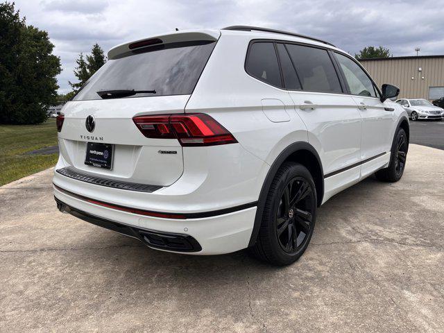 new 2024 Volkswagen Tiguan car, priced at $35,178