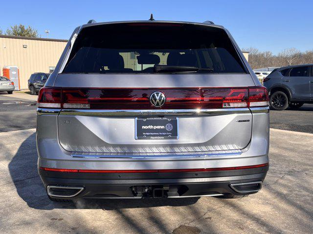 new 2025 Volkswagen Atlas car, priced at $44,327