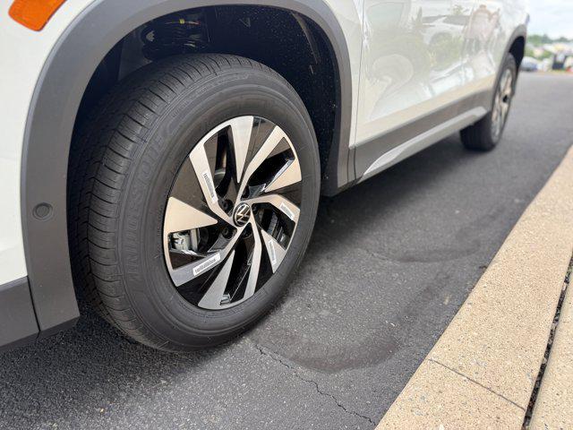 new 2025 Volkswagen Tiguan car, priced at $31,301