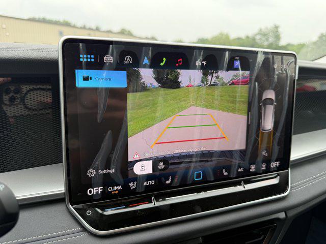 new 2025 Volkswagen Tiguan car, priced at $35,270