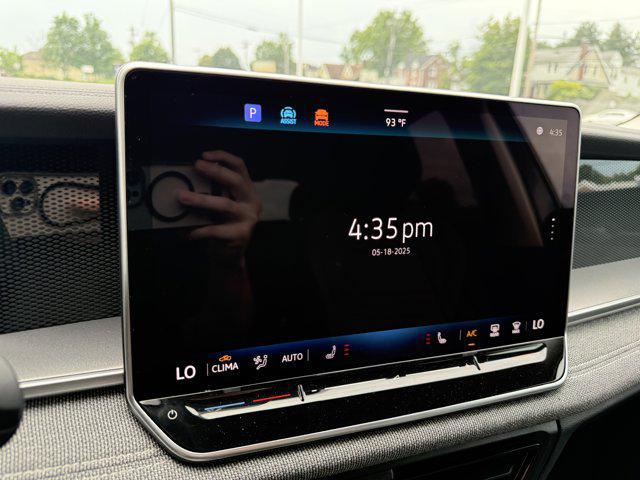 new 2025 Volkswagen Tiguan car, priced at $31,301