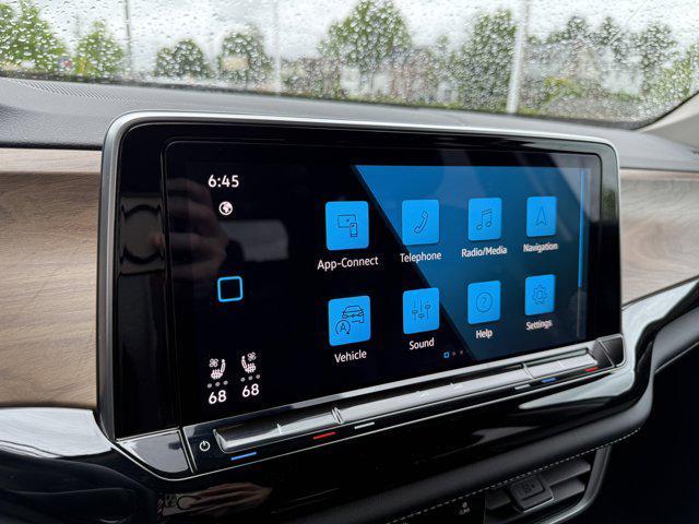 used 2024 Volkswagen Atlas car, priced at $35,990