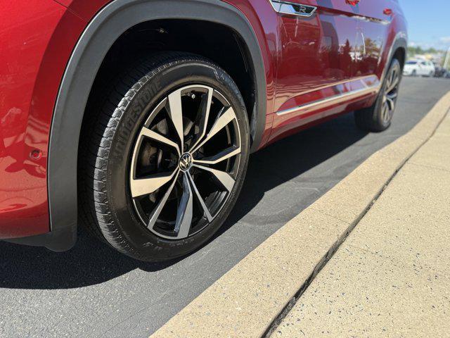 used 2024 Volkswagen Atlas car, priced at $42,710
