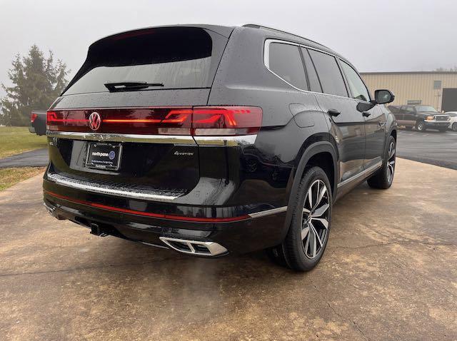 new 2025 Volkswagen Atlas car, priced at $52,140