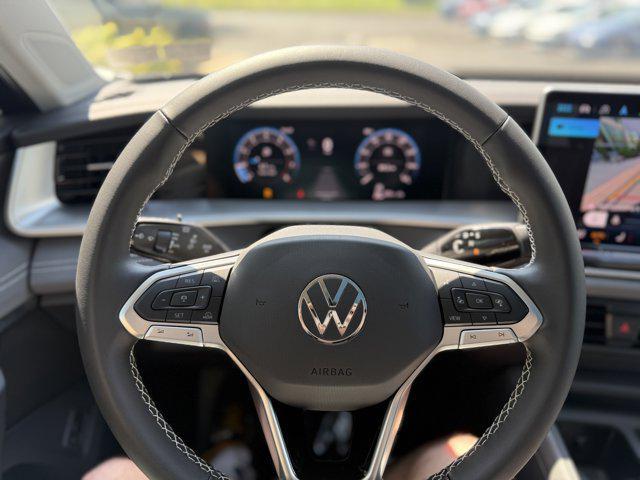 new 2025 Volkswagen Tiguan car, priced at $36,034