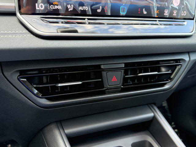 new 2025 Volkswagen Tiguan car, priced at $31,217