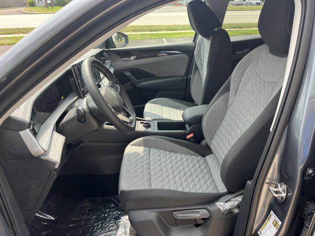 new 2025 Volkswagen Tiguan car, priced at $31,217