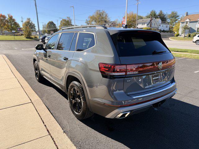 used 2025 Volkswagen Atlas car, priced at $41,500