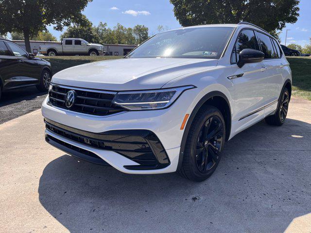 new 2024 Volkswagen Tiguan car, priced at $39,004