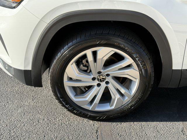 used 2022 Volkswagen Atlas car, priced at $29,990