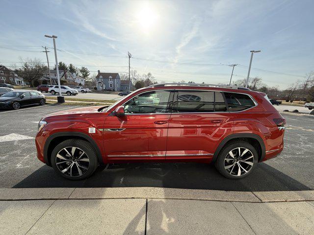 new 2025 Volkswagen Atlas car, priced at $52,214