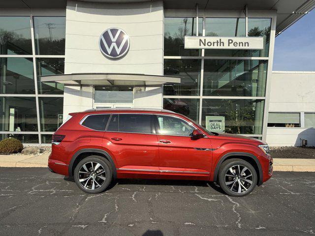 new 2025 Volkswagen Atlas car, priced at $52,214