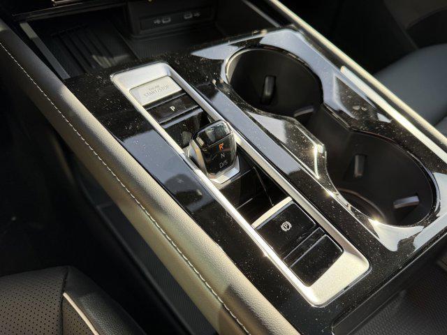 new 2025 Volkswagen Atlas car, priced at $52,214