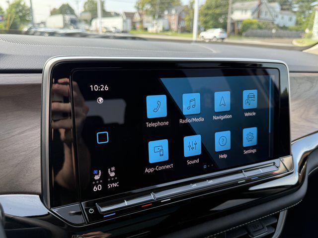 used 2024 Volkswagen Atlas car, priced at $36,760