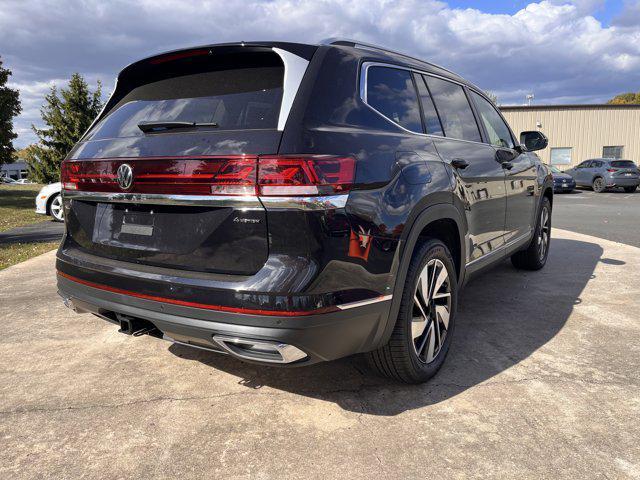 new 2025 Volkswagen Atlas car, priced at $47,301