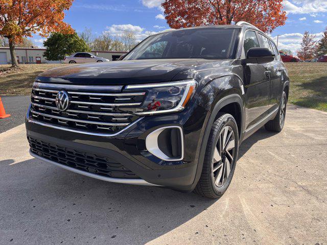 new 2025 Volkswagen Atlas car, priced at $47,301