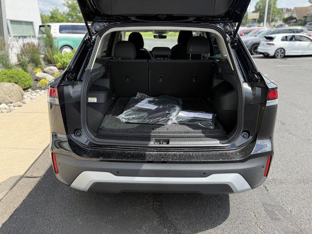new 2025 Volkswagen Tiguan car, priced at $31,217