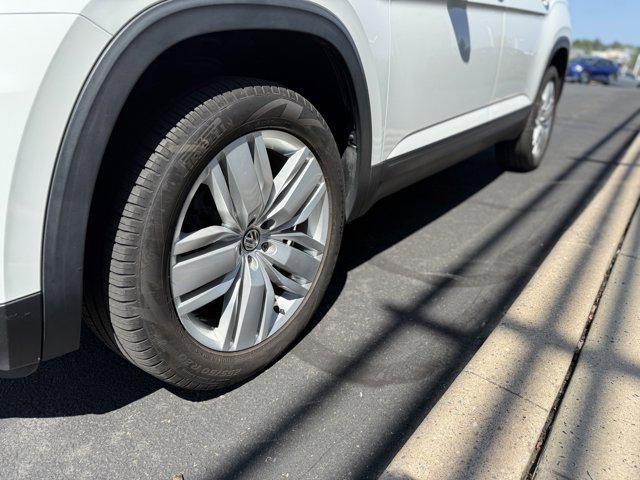 used 2020 Volkswagen Atlas car, priced at $14,589