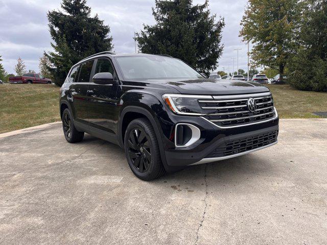 new 2024 Volkswagen Atlas car, priced at $41,782