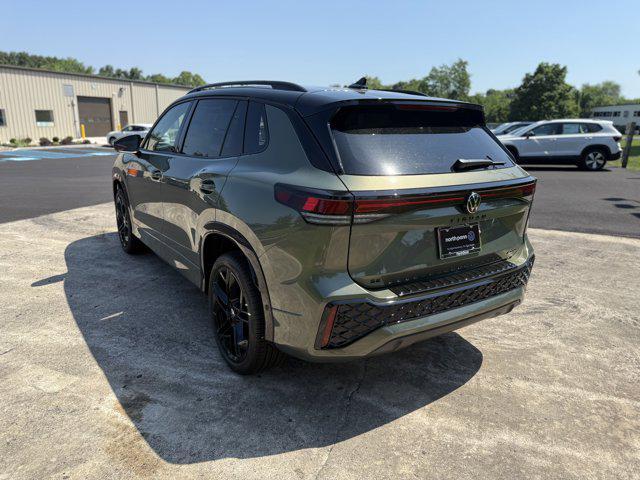 new 2025 Volkswagen Tiguan car, priced at $40,104