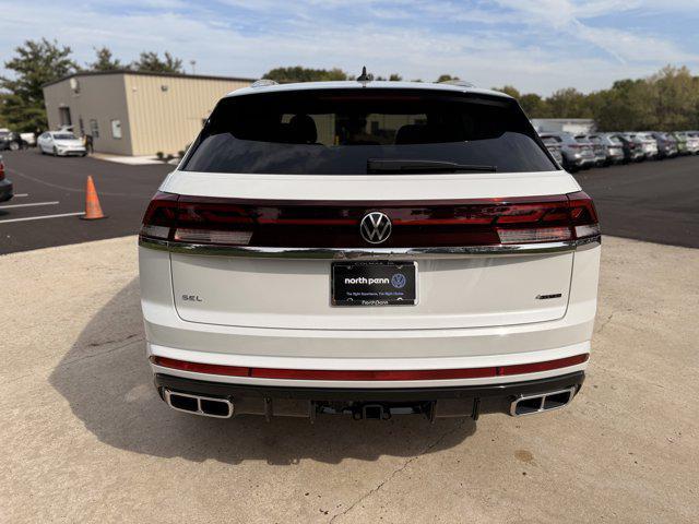 new 2026 Volkswagen Atlas Cross Sport car, priced at $53,326