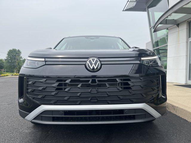 new 2025 Volkswagen Tiguan car, priced at $35,284
