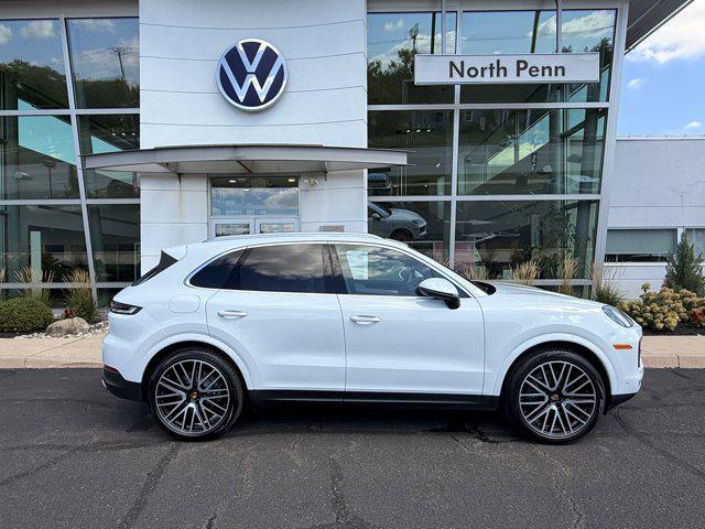 used 2025 Porsche Cayenne car, priced at $86,995