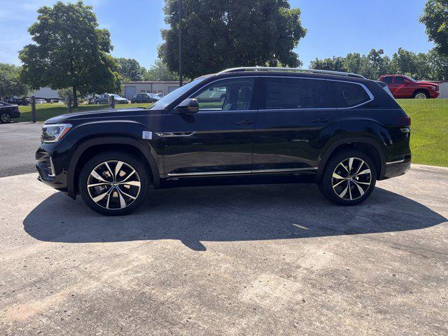 new 2024 Volkswagen Atlas car, priced at $51,731