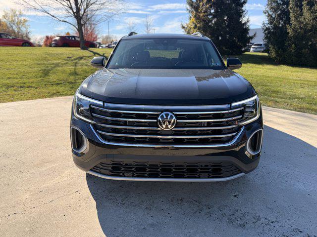 new 2026 Volkswagen Atlas car, priced at $48,101