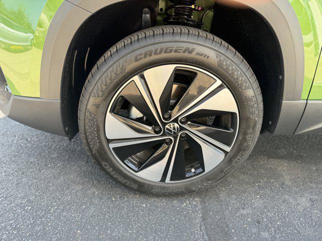 new 2025 Volkswagen Taos car, priced at $31,923