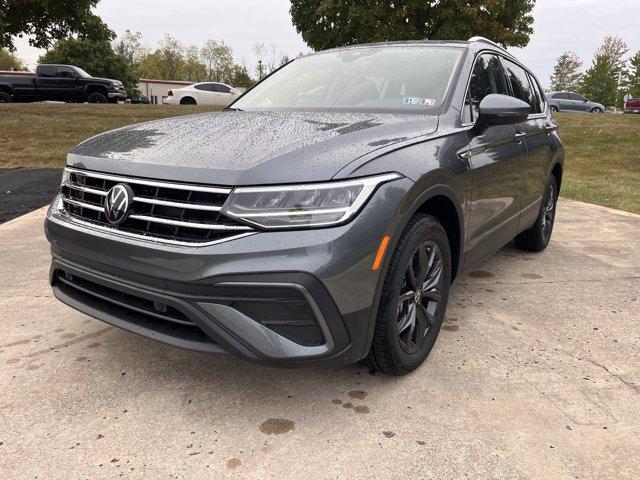 new 2024 Volkswagen Tiguan car, priced at $33,600