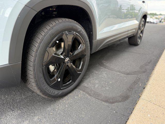 new 2025 Volkswagen Taos car, priced at $33,026