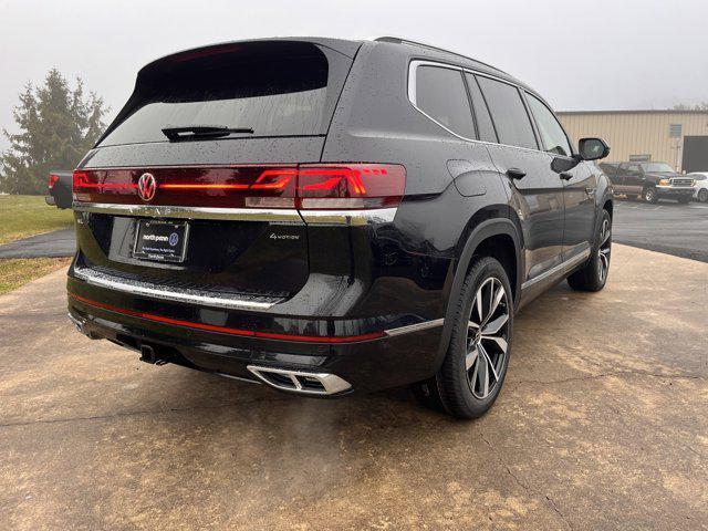 new 2025 Volkswagen Atlas car, priced at $52,911