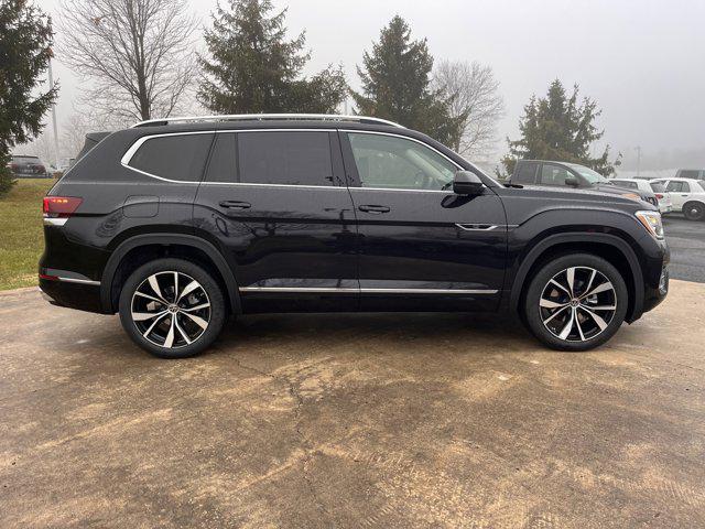 new 2025 Volkswagen Atlas car, priced at $52,911