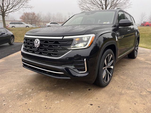 new 2025 Volkswagen Atlas car, priced at $52,911