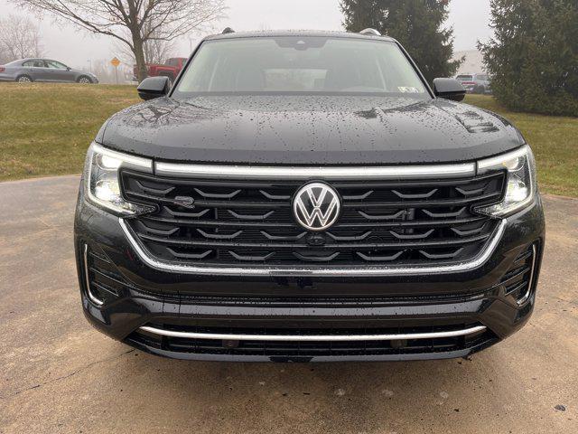 new 2025 Volkswagen Atlas car, priced at $52,911