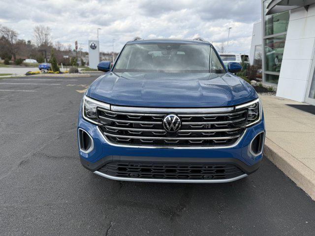 new 2025 Volkswagen Atlas car, priced at $46,717