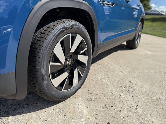 new 2026 Volkswagen Atlas Cross Sport car, priced at $44,853