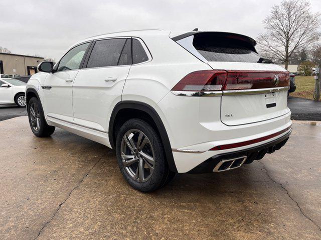 new 2024 Volkswagen Atlas Cross Sport car, priced at $45,555