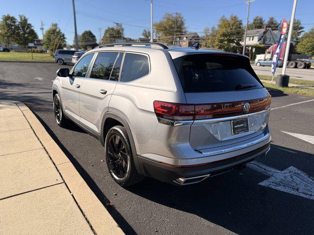 used 2025 Volkswagen Atlas car, priced at $39,456