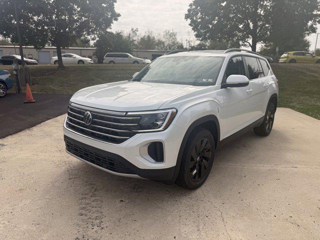 new 2026 Volkswagen Atlas car, priced at $46,247