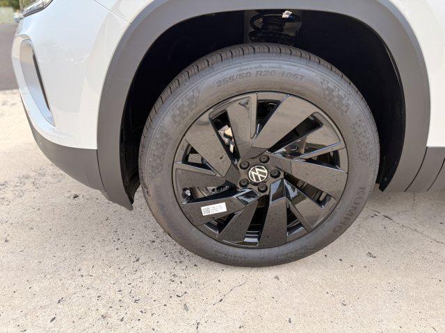 new 2026 Volkswagen Atlas car, priced at $46,247
