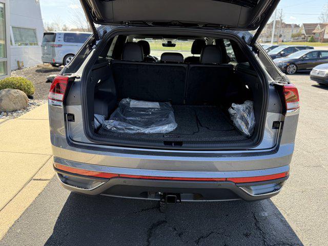 new 2025 Volkswagen Atlas Cross Sport car, priced at $42,059